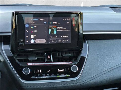 Certified 2025 Toyota Corolla SE image 15