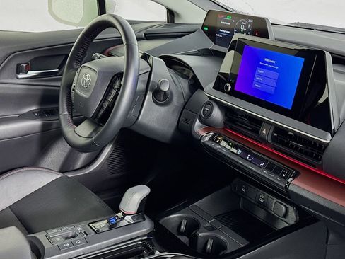 Used 2024 Toyota Prius Prime image 36