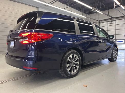 Used 2023 Honda Odyssey EX-L image 7
