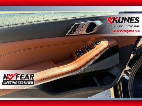 Used 2024 BMW X5 M60i AWD/4WD image 21