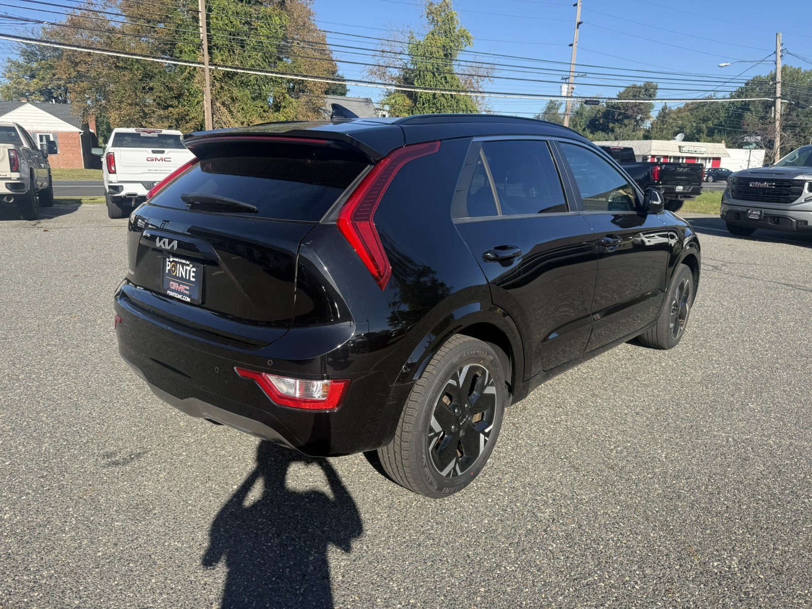 Used 2024 Kia Niro Wind w/ Wind Preserve Package FWD image 3