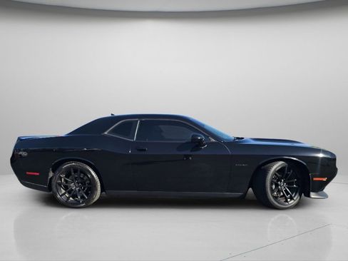 Used 2021 Dodge Challenger R/T w/ Plus Package RWD image 27