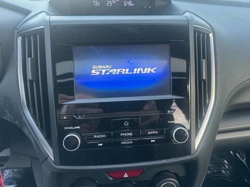 Used 2019 Subaru Crosstrek 2.0i Premium image 17