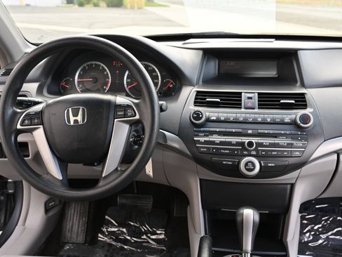 Used 2009 Honda Accord EX image 17