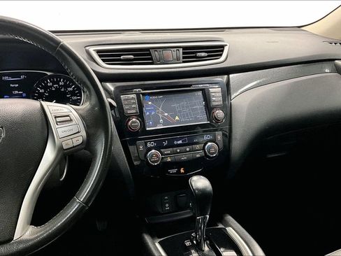 Used 2015 Nissan Rogue SL FWD image 7