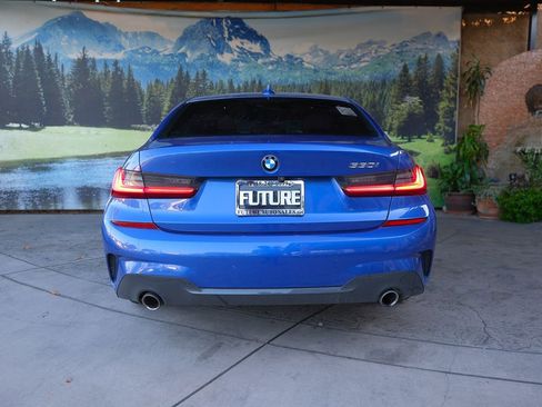 Used 2020 BMW 330i Sedan w/ M Sport Package image 5
