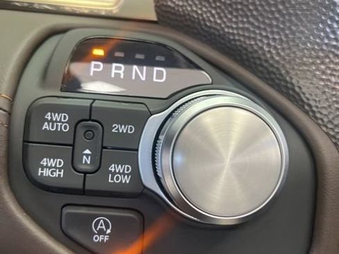 New 2026 RAM 1500 Limited w/ Trailer Tow Group AWD/4WD image 24