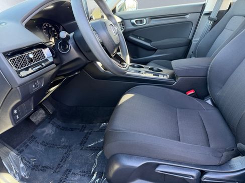 Used 2023 Honda Civic LX image 7