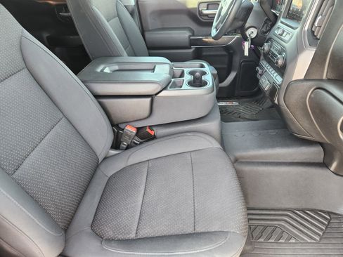 Used 2021 Chevrolet Silverado 1500 Custom Trail Boss w/ Midnight Edition image 14