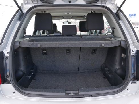 Used 2013 Suzuki SX4 Premium image 18