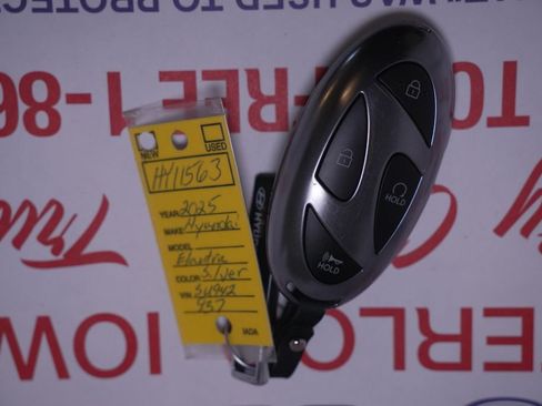 Used 2025 Hyundai Elantra Sport image 44