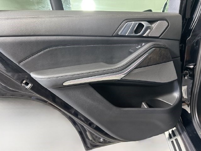 Used 2024 BMW X5 sDrive40i RWD image 25