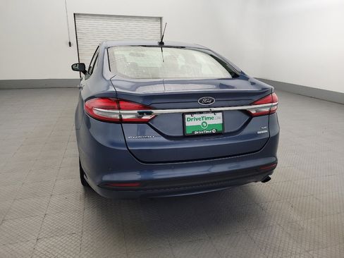 Used 2018 Ford Fusion SE w/ Fusion SE Technology Package image 6