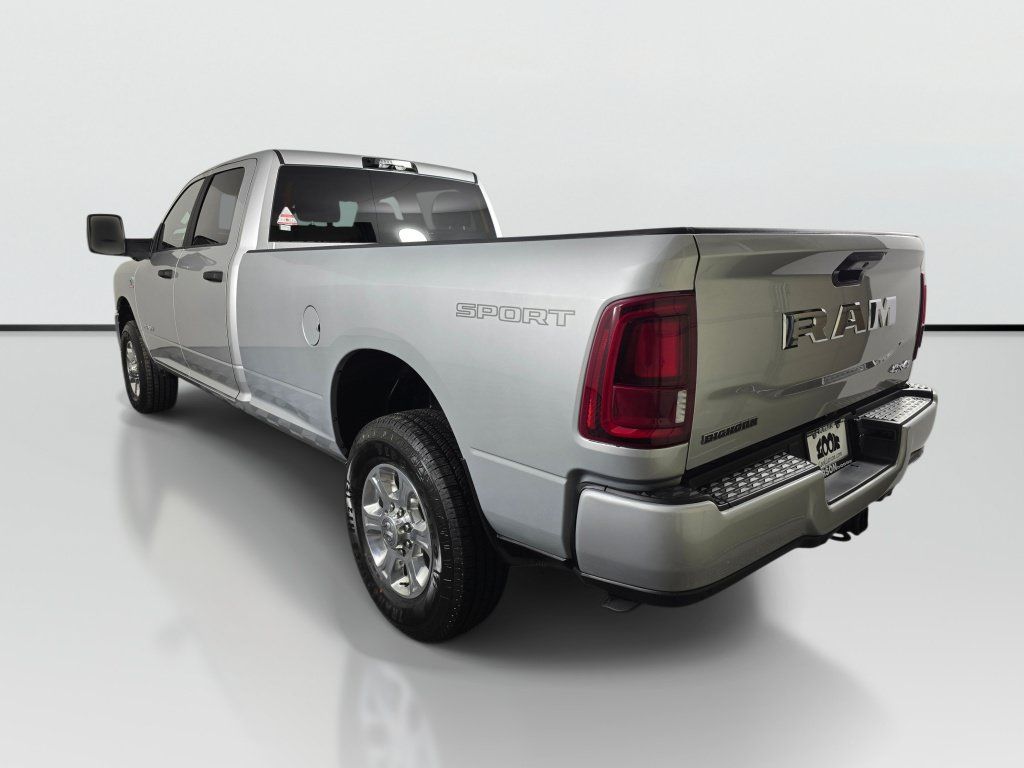 New 2026 RAM 3500 Big Horn AWD/4WD image 7