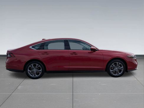 Certified 2023 Honda Accord EX image 6
