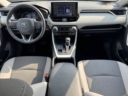 Certified 2022 Toyota RAV4 XLE w/ Convenience Package AWD/4WD image 12