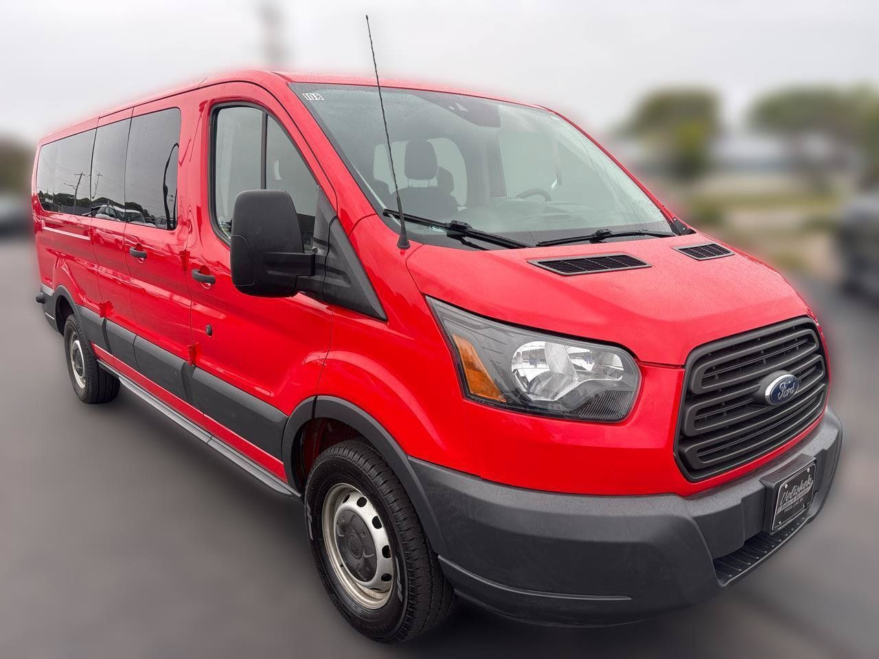 Used 2018 Ford Transit 350 XL RWD image 1