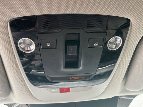 Used 2025 Kia Sorento SX AWD/4WD image 26