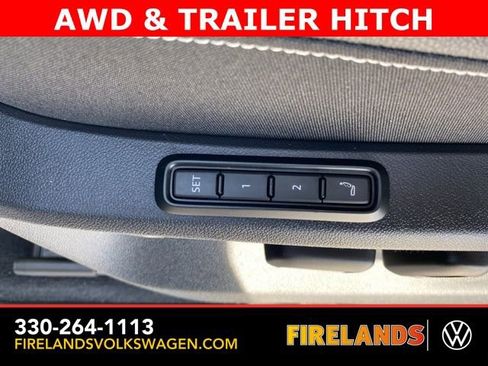 New 2026 Volkswagen Atlas Cross Sport SEL Premium R-Line image 29