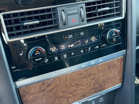 Used 2023 Nissan Armada SL w/ Captain's Chairs Package image 34