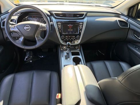 Certified 2024 Nissan Murano SV w/ SV Midnight Edition Package image 15
