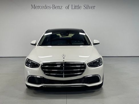 Used 2023 Mercedes-Benz S 580e 4MATIC Sedan w/ 3D Technology Package image 9