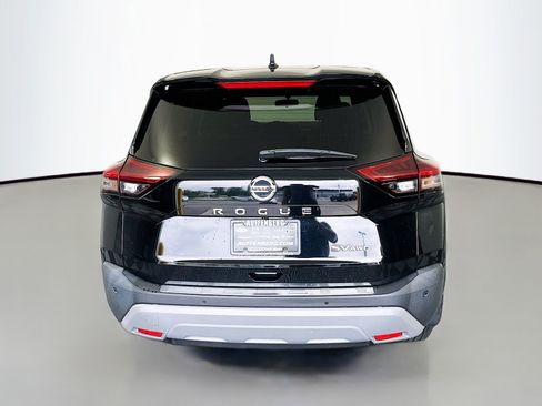 Used 2021 Nissan Rogue SV AWD/4WD image 6