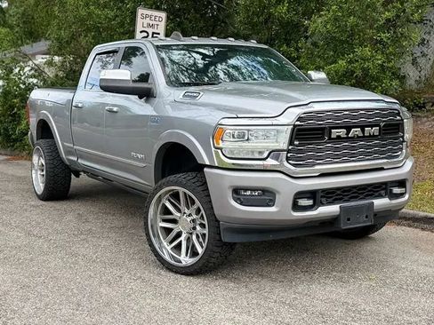 Used 2019 RAM 2500 Limited AWD/4WD image 4