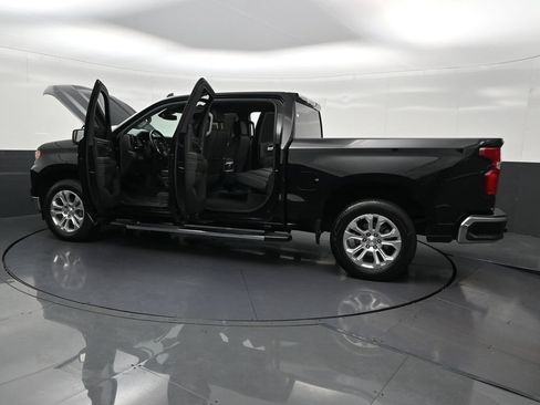 Used 2024 Chevrolet Silverado 1500 LTZ RWD image 34