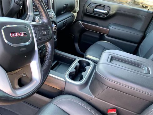 Certified 2022 GMC Sierra 1500 SLT AWD/4WD image 16