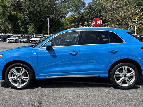 Used 2022 Audi Q3 2.0T Premium w/ Convenience Package image 12