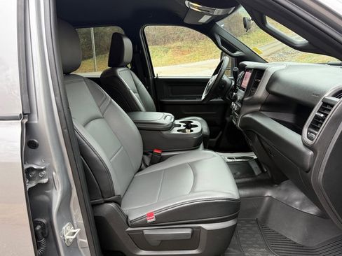 Used 2023 RAM 3500 Tradesman w/ Chrome Appearance Group image 19