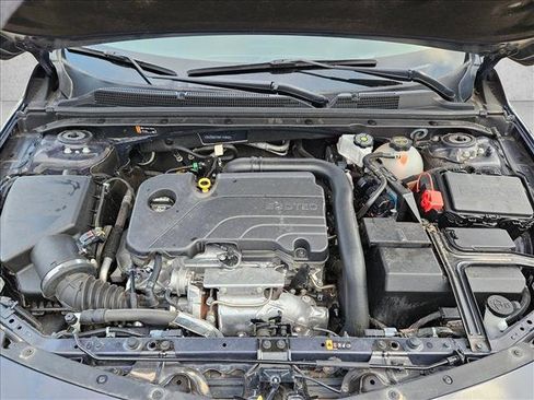 Used 2025 Chevrolet Malibu LT FWD image 22
