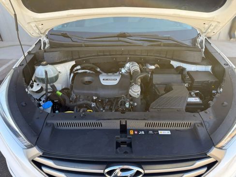 Used 2018 Hyundai Tucson Value AWD/4WD image 41