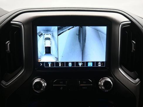 Used 2023 GMC Sierra 2500 Denali w/ Denali Black Diamond Edition AWD/4WD image 28