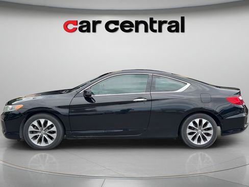 Used 2013 Honda Accord EX image 2