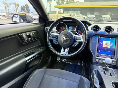 Used 2020 Ford Mustang GT image 20