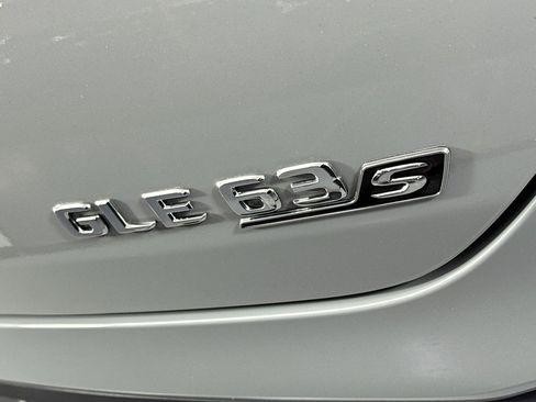 New 2026 Mercedes-Benz GLE 63 AMG S image 8