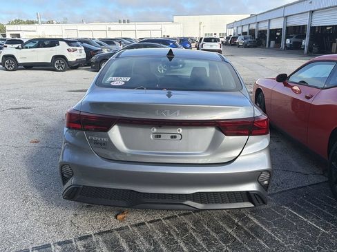 Certified 2024 Kia Forte LXS w/ LXS Technology Package FWD image 4