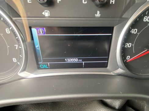 Used 2019 GMC Acadia SLT AWD/4WD image 14