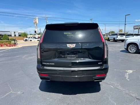 Certified 2024 Cadillac Escalade Sport w/ Touring Package AWD/4WD image 7