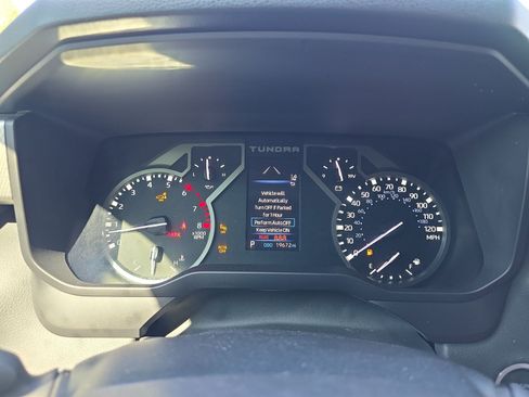 Used 2023 Toyota Tundra Limited AWD/4WD image 21