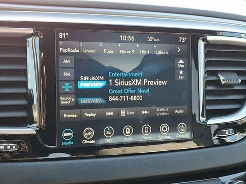 Certified 2020 Chrysler Pacifica Touring-L w/ Advanced Safetytec Group image 21