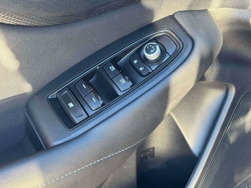 Used 2020 Subaru Outback Premium image 21