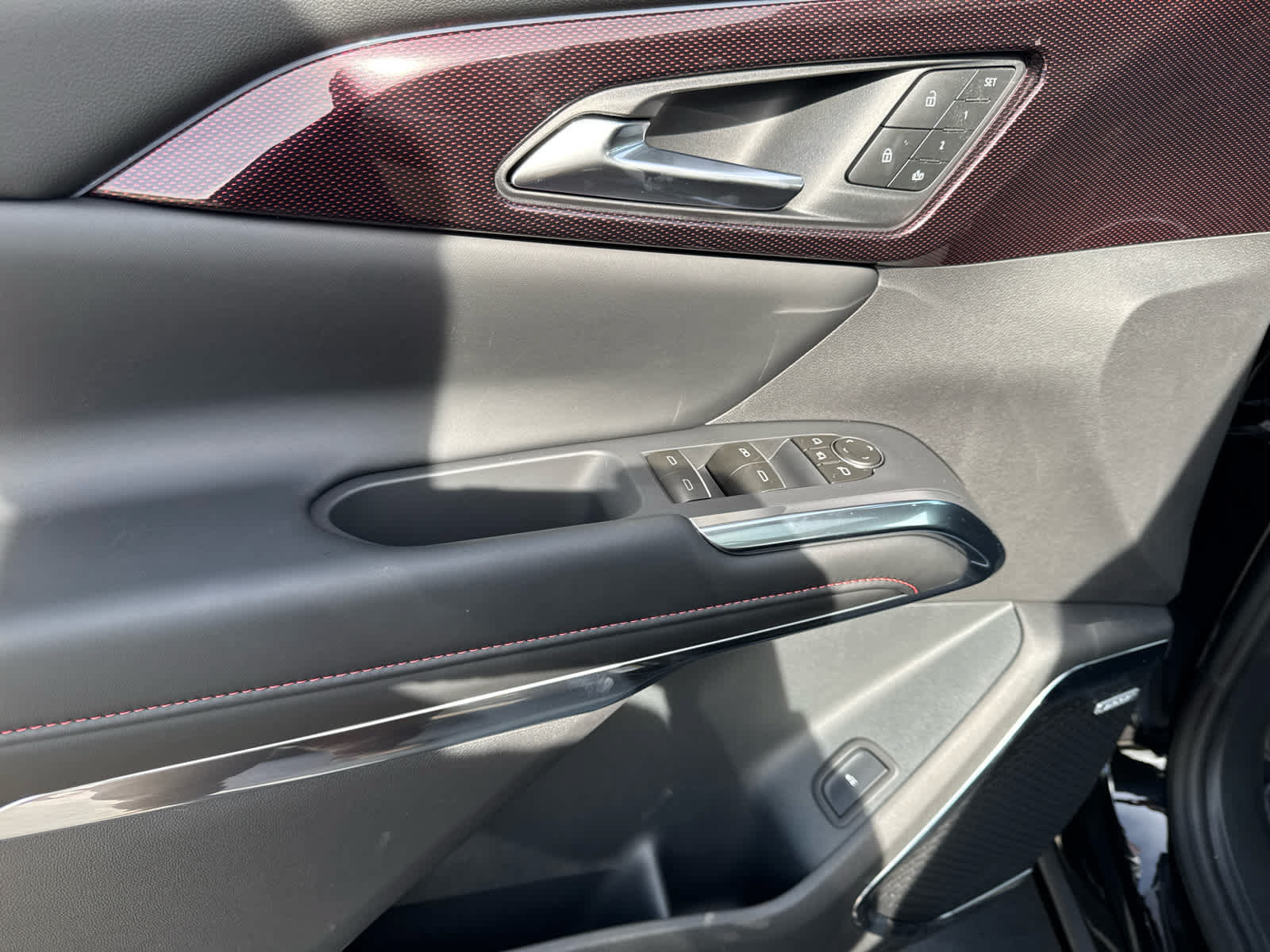 New 2027 Chevrolet Traverse RS AWD/4WD image 21