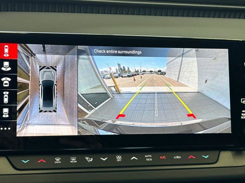 New 2024 Dodge Charger Scat Pack w/ Plus Group image 16