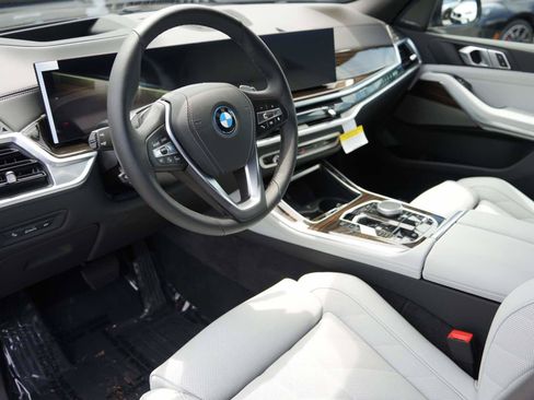 Used 2026 BMW X5 xDrive50e w/ Premium Package AWD/4WD image 14