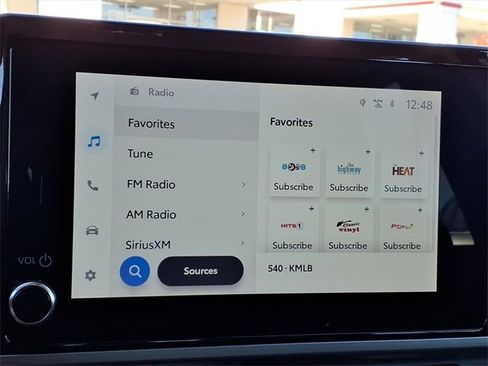 Used 2025 Toyota Camry Hybrid image 7