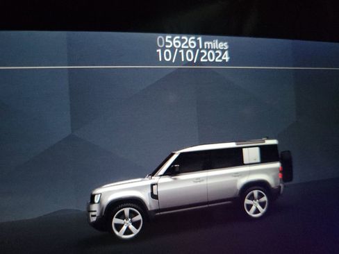 Used 2020 Land Rover Defender 110 X image 15