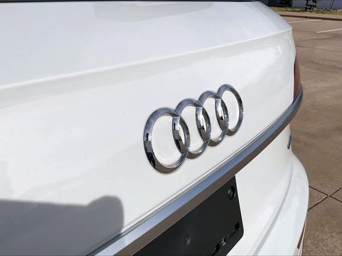 Used 2022 Audi Q5 2.0T Premium Plus w/ Premium Plus Package image 30